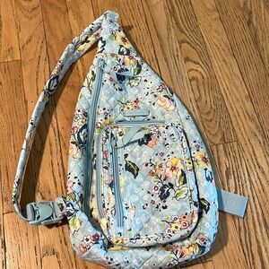 Vera Bradley sling bag